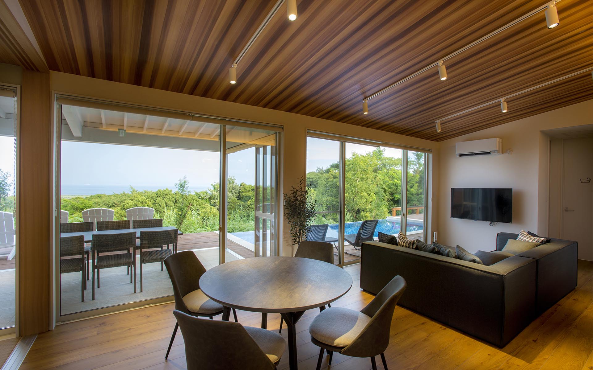 Private Villa Glamping 淡路